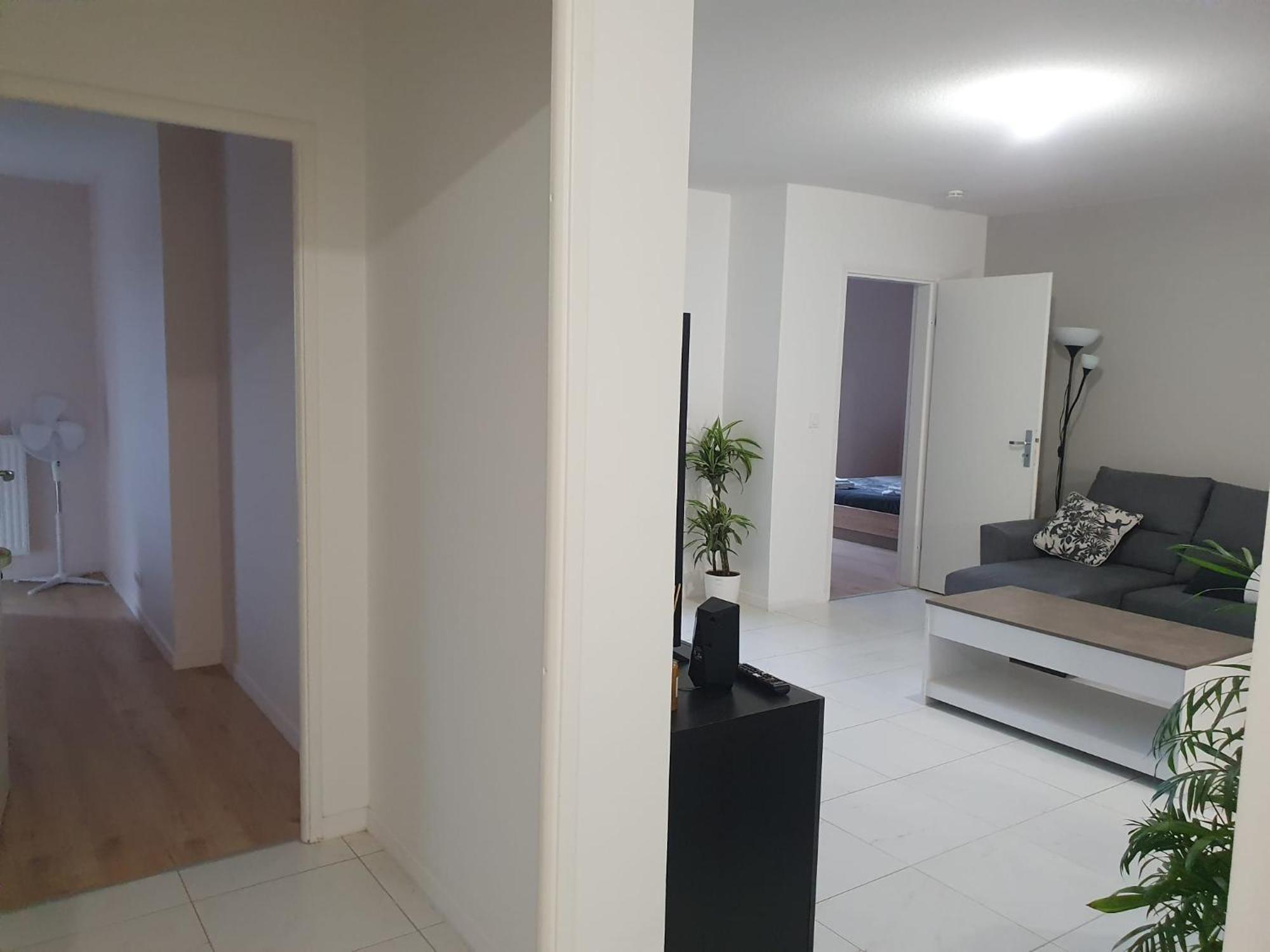 Appartement A Floirac Avec 2 Chambres, Un Parking Prive, Une Terrasse, A 5 Minutes En Voiture De L'Arkea Arena De Bordeaux Bagian luar foto